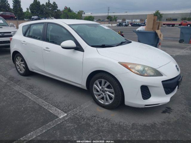  Salvage Mazda Mazda3