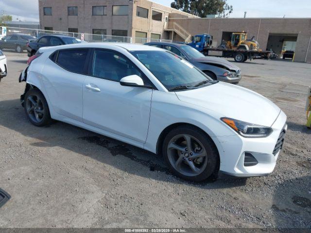  Salvage Hyundai VELOSTER