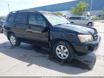  Salvage Toyota Highlander