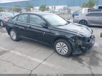  Salvage Volkswagen Jetta