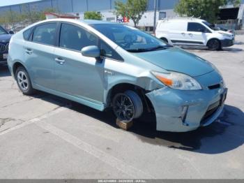 Salvage Toyota Prius