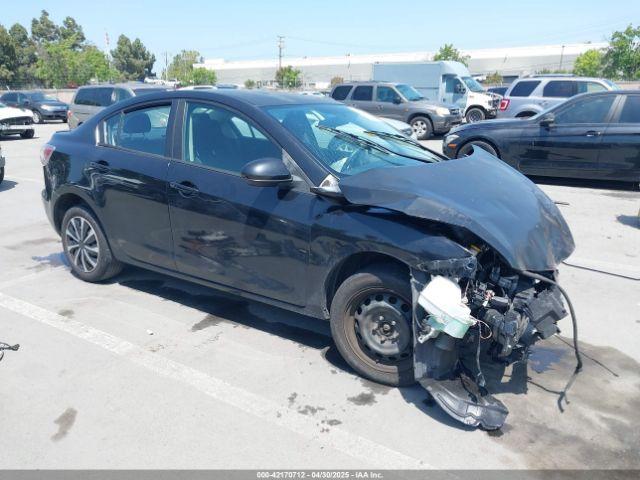  Salvage Mazda Mazda3