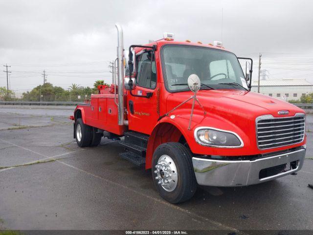  Salvage Freightliner M2 106