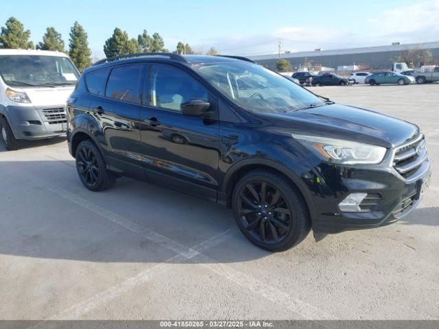  Salvage Ford Escape