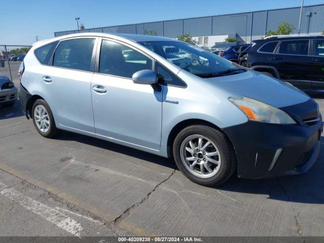  Salvage Toyota Prius v