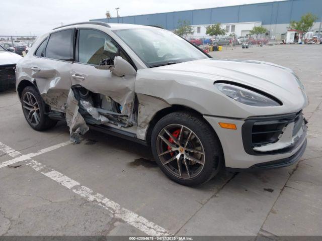  Salvage Porsche Macan