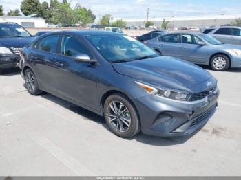  Salvage Kia Forte