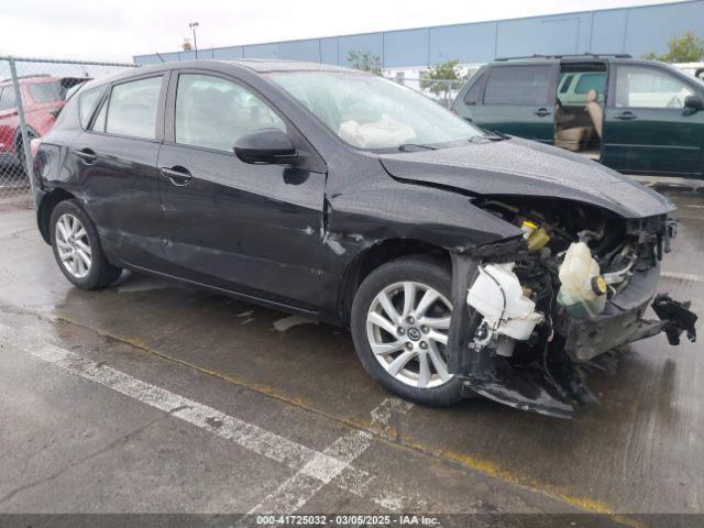  Salvage Mazda Mazda3