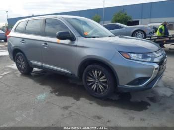  Salvage Mitsubishi Outlander