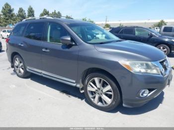  Salvage Nissan Pathfinder