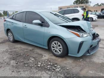  Salvage Toyota Prius