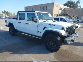  Salvage Jeep Gladiator