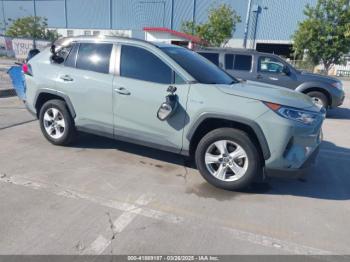  Salvage Toyota RAV4