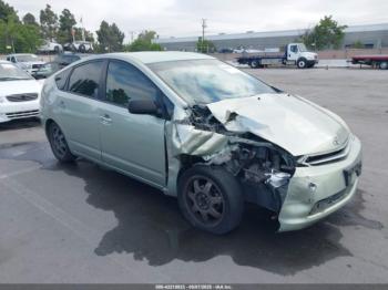  Salvage Toyota Prius