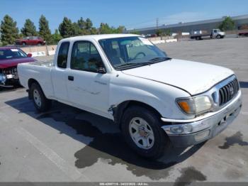  Salvage Toyota Tacoma