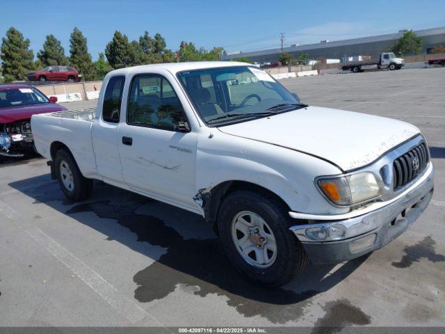  Salvage Toyota Tacoma