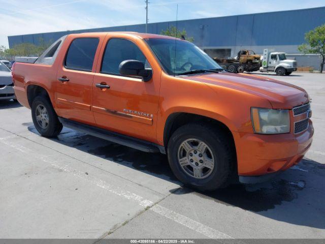  Salvage Chevrolet Avalanche 1500