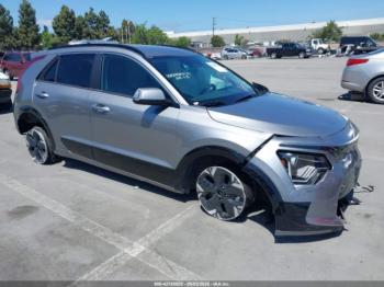  Salvage Kia Niro