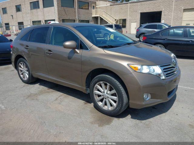  Salvage Toyota Venza