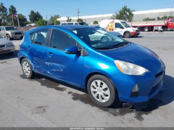  Salvage Toyota Prius c