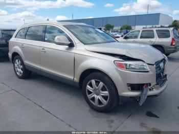  Salvage Audi Q7