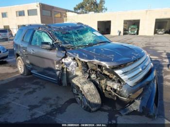  Salvage Ford Explorer
