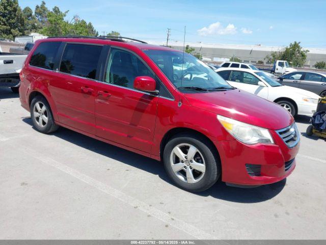  Salvage Volkswagen Routan