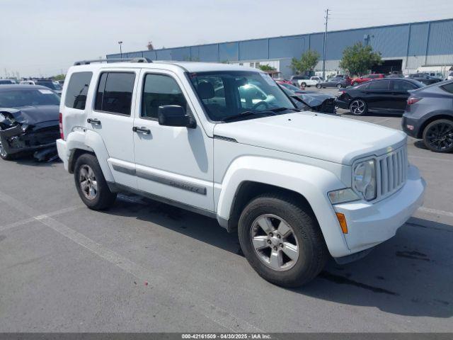  Salvage Jeep Liberty