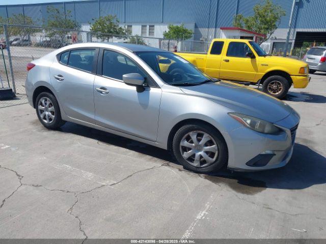  Salvage Mazda Mazda3