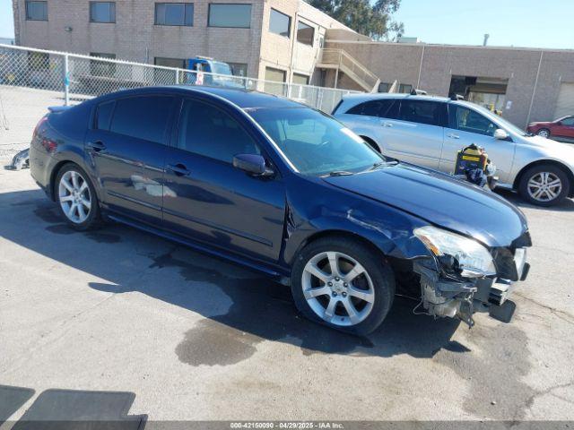  Salvage Nissan Maxima