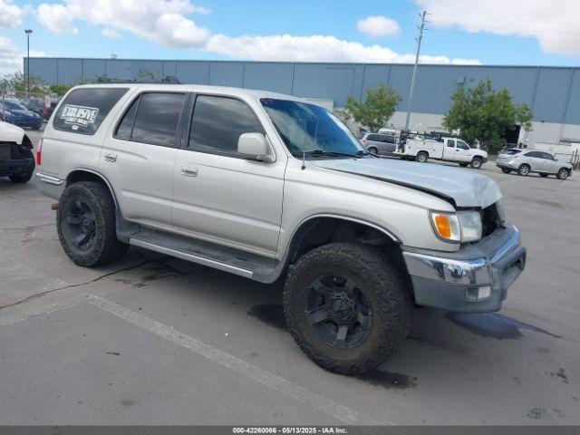  Salvage Toyota 4Runner