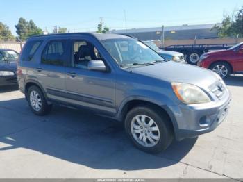  Salvage Honda CR-V