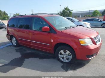 Salvage Dodge Grand Caravan