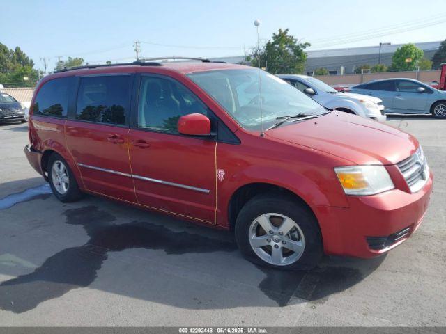  Salvage Dodge Grand Caravan