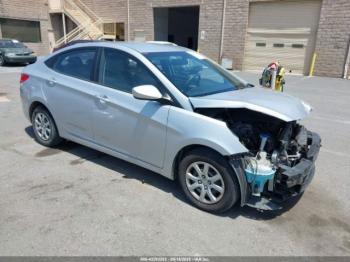  Salvage Hyundai ACCENT