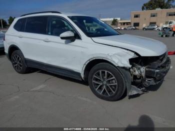  Salvage Volkswagen Tiguan