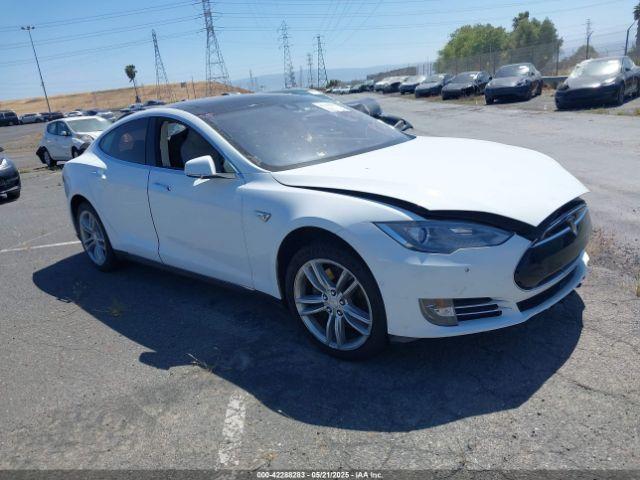  Salvage Tesla Model S