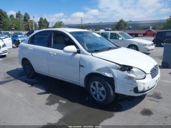  Salvage Hyundai ACCENT