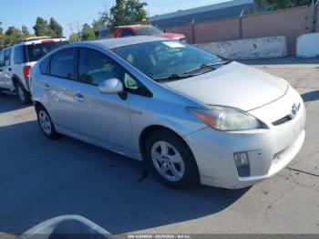  Salvage Toyota Prius