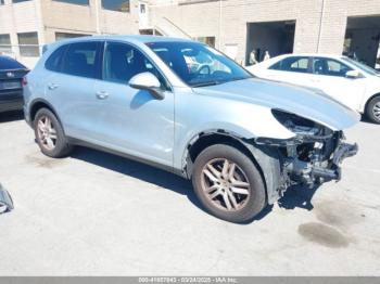  Salvage Porsche Cayenne