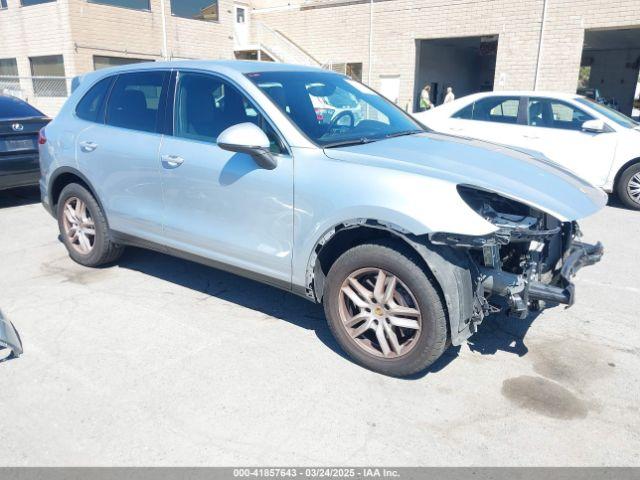  Salvage Porsche Cayenne