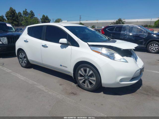  Salvage Nissan LEAF