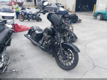  Salvage Harley-Davidson Flhxs