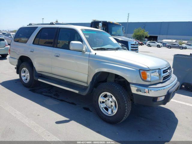  Salvage Toyota 4Runner