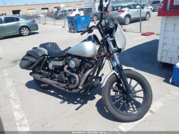  Salvage Harley-Davidson Fxdc