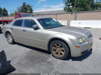  Salvage Chrysler 300