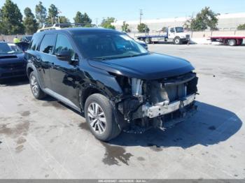  Salvage Nissan Pathfinder