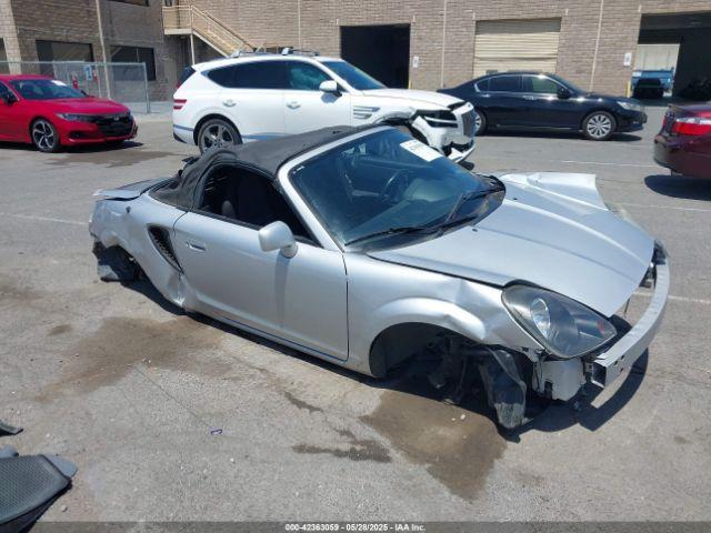  Salvage Toyota MR2