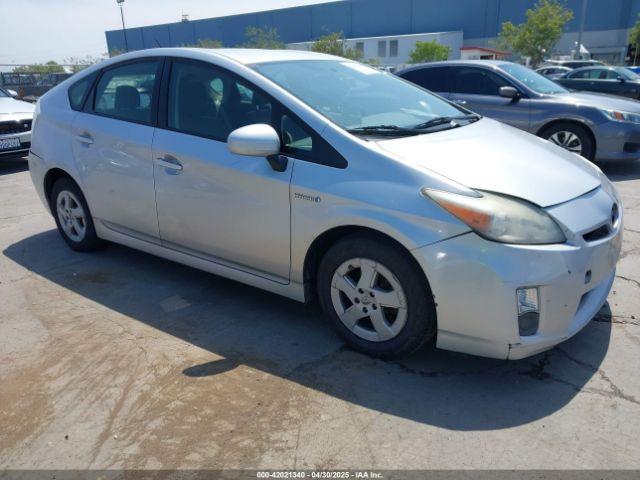  Salvage Toyota Prius