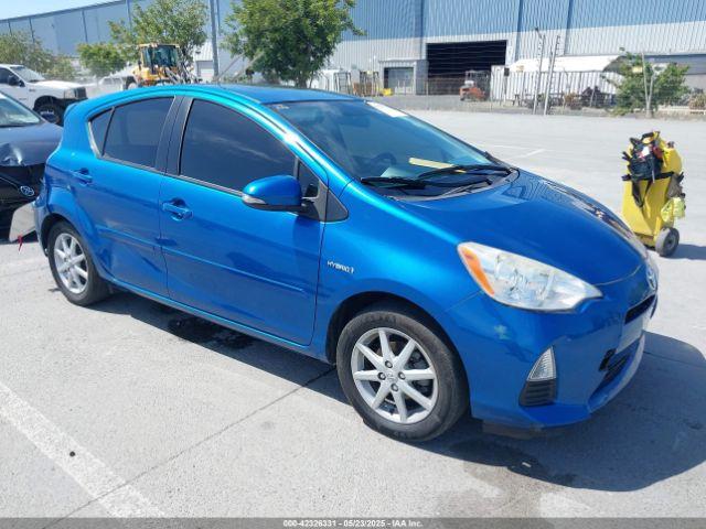  Salvage Toyota Prius c